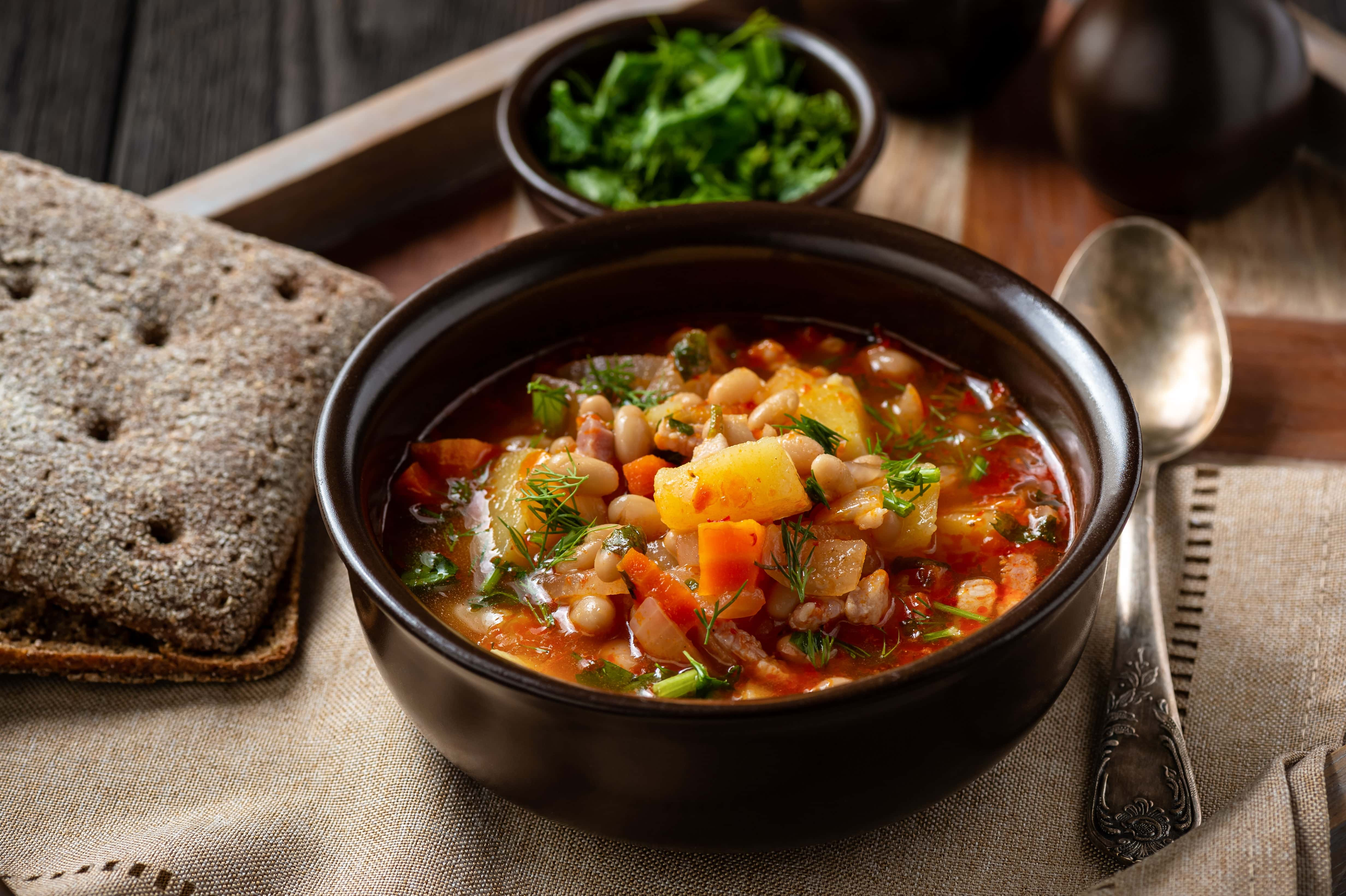 Winter Recipe Series: Healthy White Bean Soup